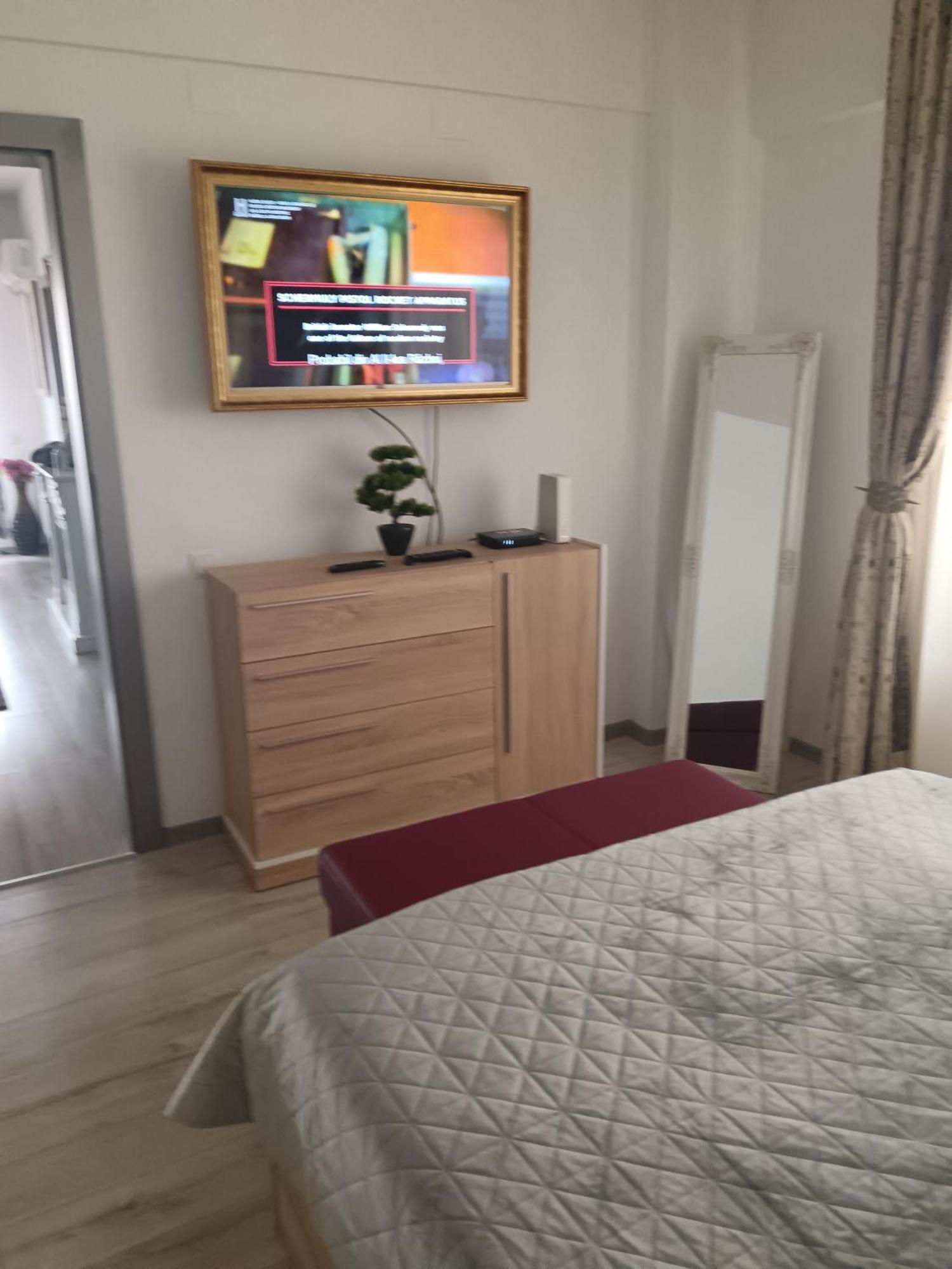 New 33 Lejlighed Bacău Eksteriør billede